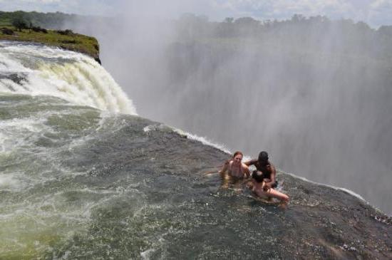 Vodopády v Livingstone (Kongo, Afrika): popis