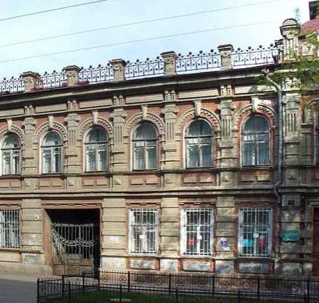 Chernyshevský kaštieľ, múzeum Radiščeva, miestne múzeum histórie (Saratov)
